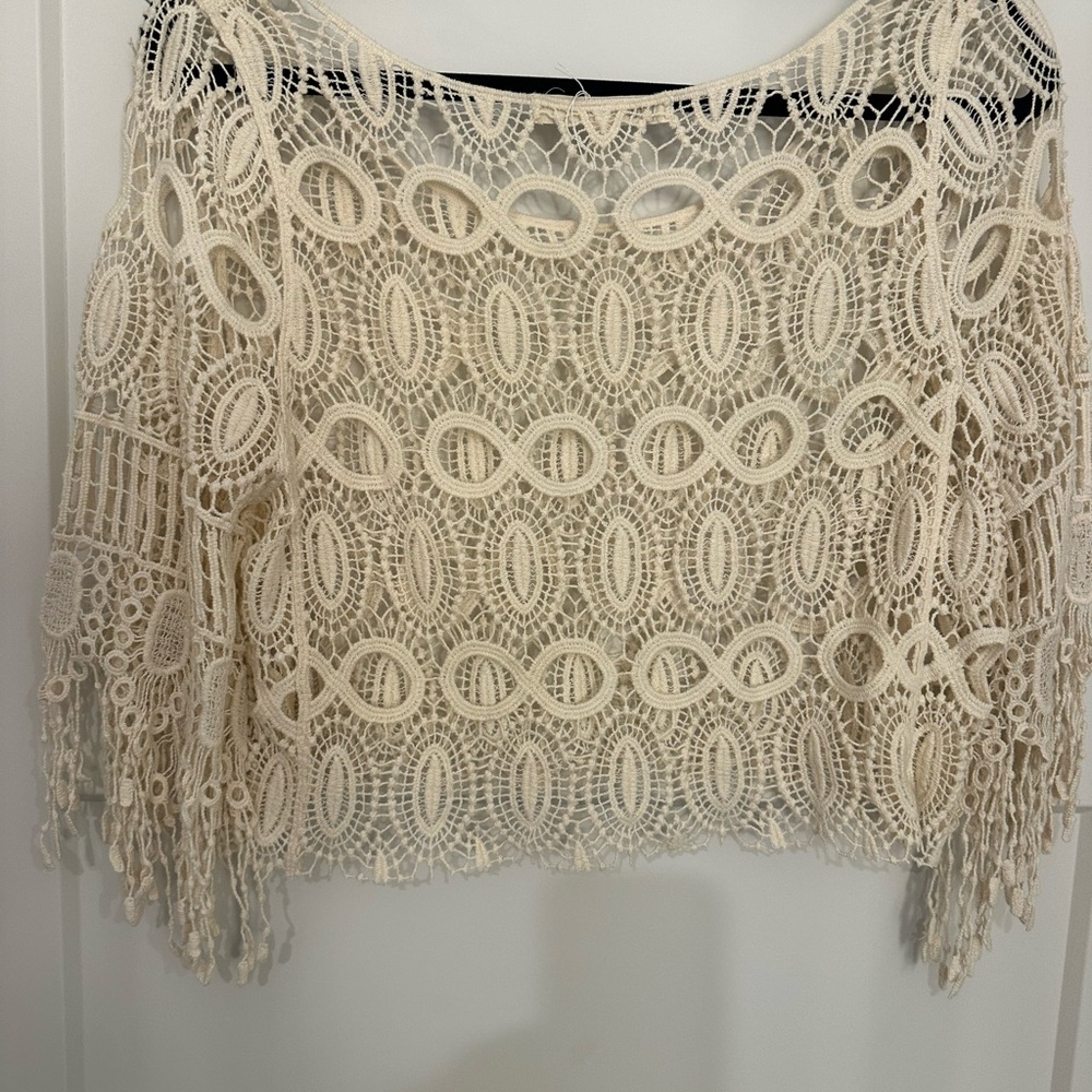 Jolt Cream Crochet Fringe Blouse - Picture 5 of 7